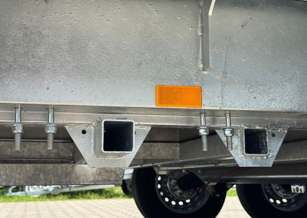 Nowy Przyczepa do transportu maszyn Niewiadów KN401835T - 400 x 185 cm | 2570kg ładowności | trap stalowy | 3-osiowa budowlanka: zdjęcie 10 Nowy Przyczepa do transportu maszyn Niewiadów KN401835T - 400 x 185 cm | 2570kg ładowności | trap stalowy | 3-osiowa budowlanka: zdjęcie 10