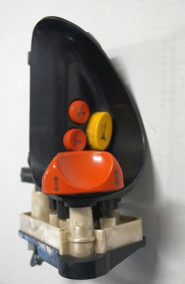 Linde 1443605100 | Rijschakelaar Control handle Control module - Przełącznik kolumny kierowniczej do Urządzeń transportu wewnętrznego: zdjęcie 2 Linde 1443605100 | Rijschakelaar Control handle Control module - Przełącznik kolumny kierowniczej do Urządzeń transportu wewnętrznego: zdjęcie 2