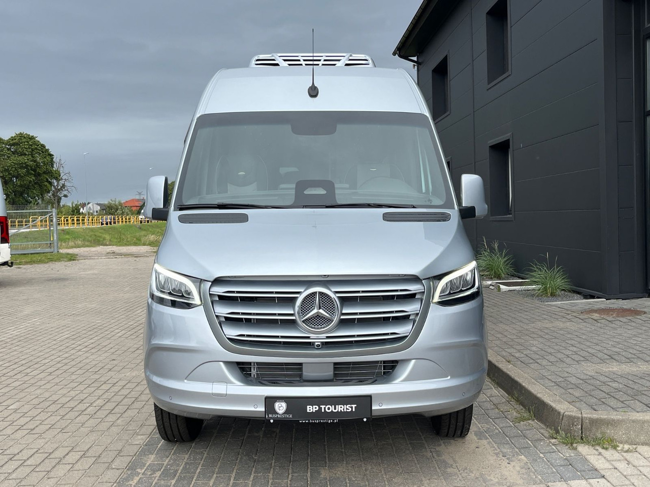 Mercedes-Benz Sprinter 519 TRANSFER XL / 22+1+1 / ON STOCK!!! Mercedes-Benz Sprinter 519 TOURIST XL/ 21-24 Seats/ IN STOCK! - Minibus, Mikrobus: zdjęcie 2 Mercedes-Benz Sprinter 519 TRANSFER XL / 22+1+1 / ON STOCK!!! Mercedes-Benz Sprinter 519 TOURIST XL/ 21-24 Seats/ IN STOCK! - Minibus, Mikrobus: zdjęcie 2