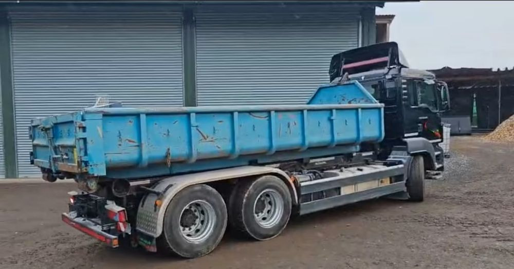 MAN TGS 26.440 6x4 – Meiller z systemem HDS (roll-off) + Kontener + Przyczepa – Euro 5 - Ciężarówka hakowiec: zdjęcie 4 MAN TGS 26.440 6x4 – Meiller z systemem HDS (roll-off) + Kontener + Przyczepa – Euro 5 - Ciężarówka hakowiec: zdjęcie 4