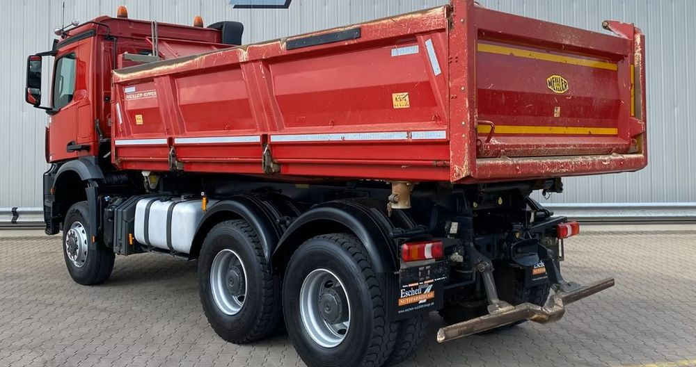 Mercedes-Benz Arocs 3345 | 6x6 Allrad | Wywrotka MEILLER Bordmatik | Euro 6 | - Wywrotka: zdjęcie 4 Mercedes-Benz Arocs 3345 | 6x6 Allrad | Wywrotka MEILLER Bordmatik | Euro 6 | - Wywrotka: zdjęcie 4