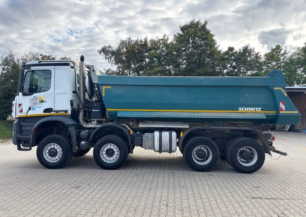 Mercedes-Benz Arocs 4145 AK 8x6 | Wywrotka trójstronna Schmitz Mulde | Klima | Kamera | - Wywrotka: zdjęcie 4 Mercedes-Benz Arocs 4145 AK 8x6 | Wywrotka trójstronna Schmitz Mulde | Klima | Kamera | - Wywrotka: zdjęcie 4