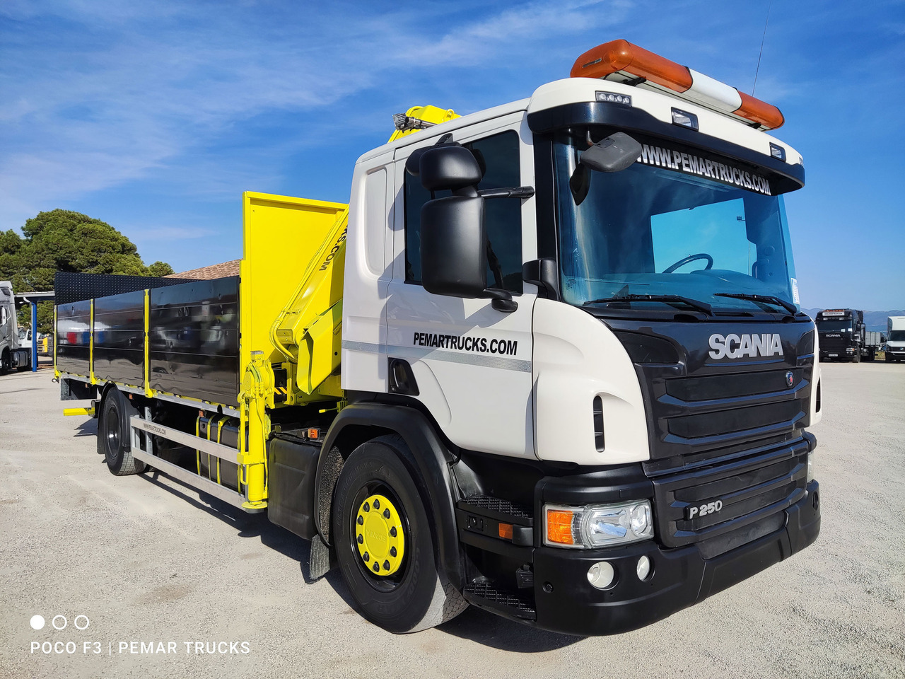 SCANIA P 250 GRUA CAJA FIJA - Samochod ciężarowy z HDS: zdjęcie 4 SCANIA P 250 GRUA CAJA FIJA - Samochod ciężarowy z HDS: zdjęcie 4