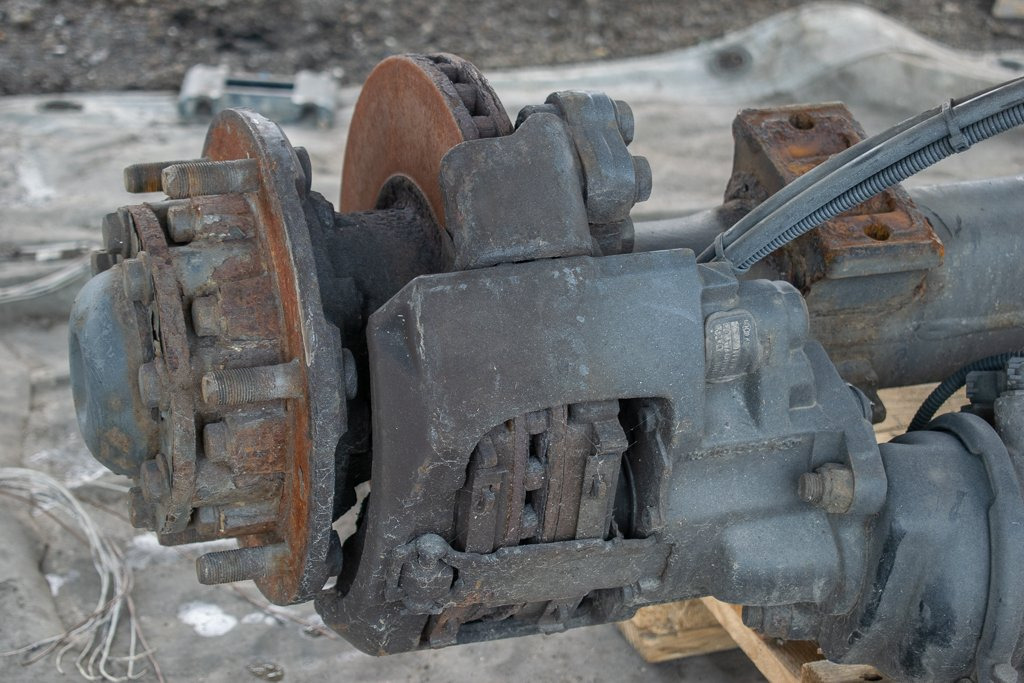 MERCEDES-BENZ ATEGO - 6HOLE - DRIVER - Zacisk hamulca do Samochodów ciężarowych: zdjęcie 1 MERCEDES-BENZ ATEGO - 6HOLE - DRIVER - Zacisk hamulca do Samochodów ciężarowych: zdjęcie 1