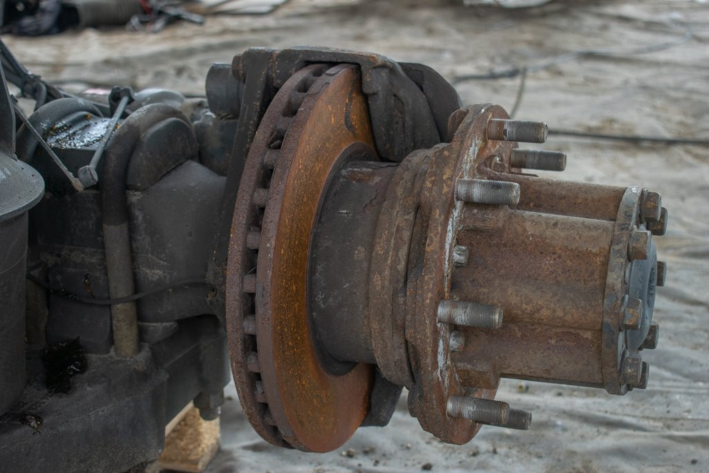 MERCEDES-BENZ ATEGO 8 HOLE - DRIVER - Zacisk hamulca do Samochodów ciężarowych: zdjęcie 2 MERCEDES-BENZ ATEGO 8 HOLE - DRIVER - Zacisk hamulca do Samochodów ciężarowych: zdjęcie 2