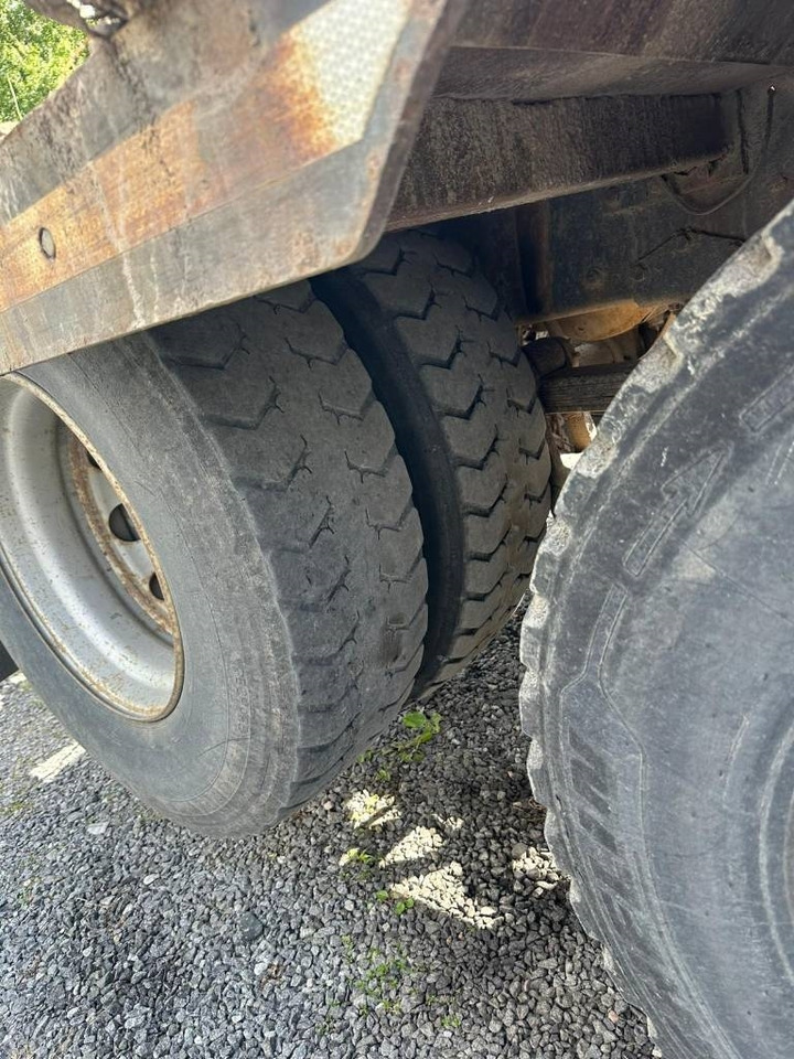 Samochód do drewna Sisu E11: zdjęcie 16 Samochód do drewna Sisu E11: zdjęcie 16