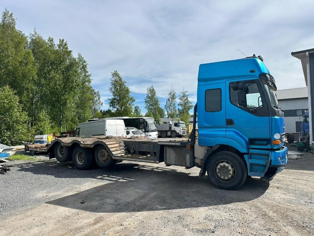 Samochód do drewna Sisu E11: zdjęcie 8 Samochód do drewna Sisu E11: zdjęcie 8