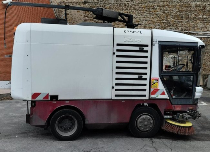 Ravo 540XL/545XL Kehrmaschine wie Citycat Cityfant Dulevo - Komunalne/ Specjalistyczne: zdjęcie 3 Ravo 540XL/545XL Kehrmaschine wie Citycat Cityfant Dulevo - Komunalne/ Specjalistyczne: zdjęcie 3