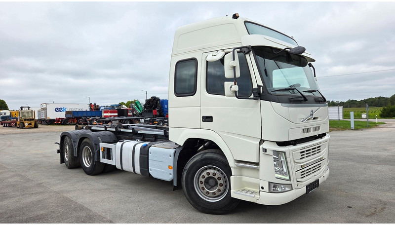 Volvo FM460 6X2*4 - Ciężarówka hakowiec: zdjęcie 2 Volvo FM460 6X2*4 - Ciężarówka hakowiec: zdjęcie 2