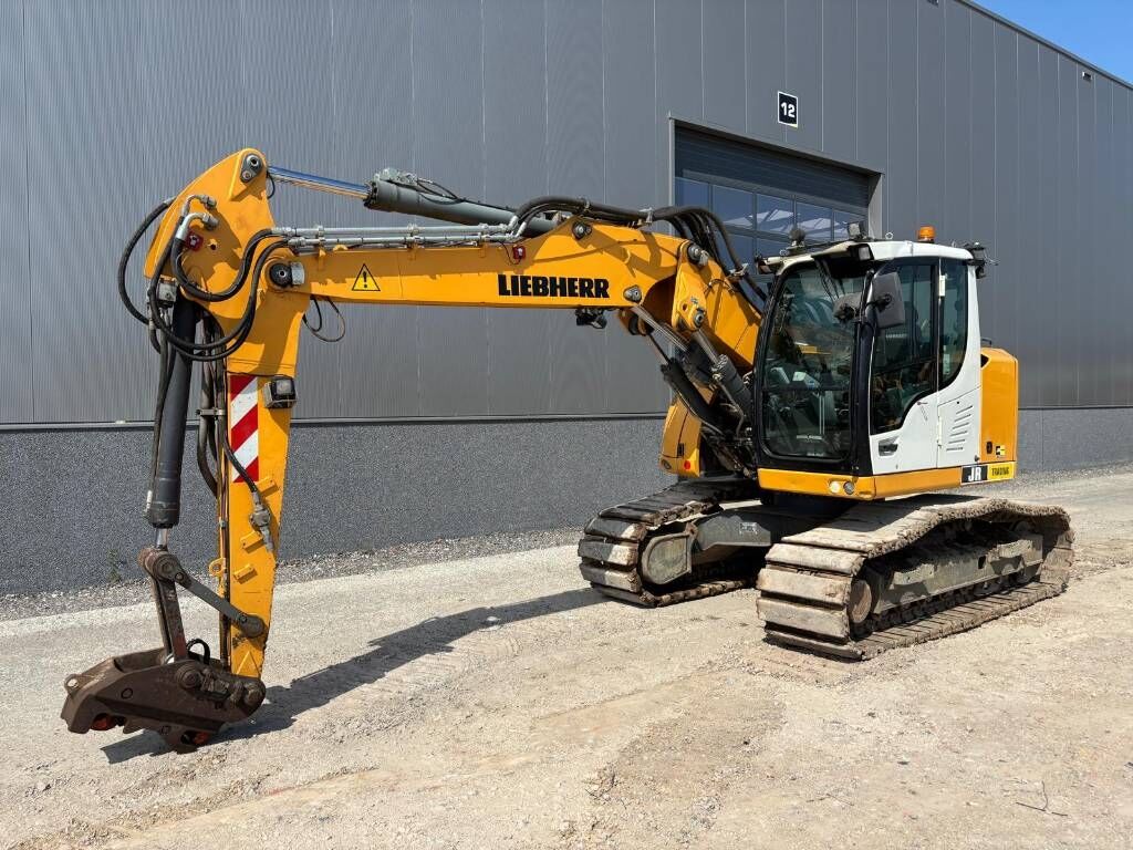 Liebherr R 914 Compact Litronic Liebherr R 914 Compact Litronic - Koparka gąsienicowa: zdjęcie 2 Liebherr R 914 Compact Litronic Liebherr R 914 Compact Litronic - Koparka gąsienicowa: zdjęcie 2