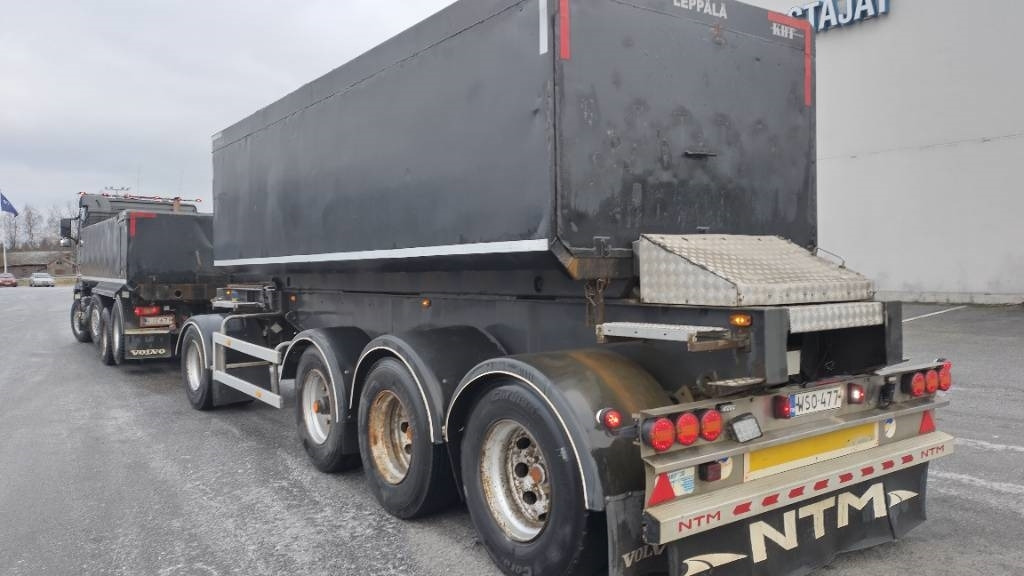 Volvo FH16 8x2 kasetti +4 aks kärry, KHT automaatti - Wywrotka: zdjęcie 3 Volvo FH16 8x2 kasetti +4 aks kärry, KHT automaatti - Wywrotka: zdjęcie 3