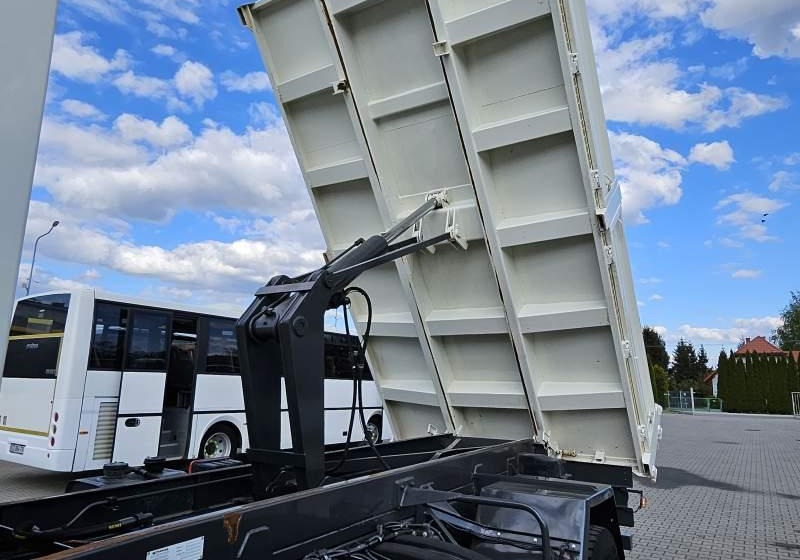 DAF LF 55.220 / SPROWADZONY Z FRANCJI / 119 000 KM - Wywrotka: zdjęcie 4 DAF LF 55.220 / SPROWADZONY Z FRANCJI / 119 000 KM - Wywrotka: zdjęcie 4