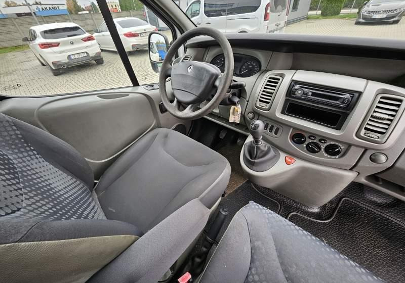Renault TRAFIC 2.0 DCI 90 COMBI L2H1 / SPROWADZONY - Minibus, Mikrobus: zdjęcie 4 Renault TRAFIC 2.0 DCI 90 COMBI L2H1 / SPROWADZONY - Minibus, Mikrobus: zdjęcie 4