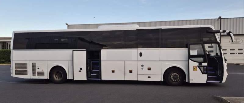 Temsa HD13 / SPROWADZONA / 59 MIEJSC/ WC - Turystyczny autobus: zdjęcie 2 Temsa HD13 / SPROWADZONA / 59 MIEJSC/ WC - Turystyczny autobus: zdjęcie 2