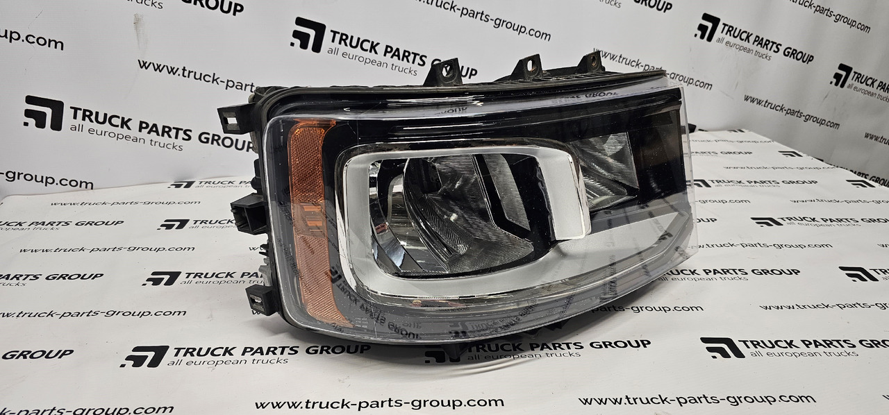 SCANIA Scania headlight S line EURO 6, lamps 2674390, 2379882, 2655848, 2674391, 2379886, 2655849, 2674392, 2674412, 2338121, 2338122, 2338273, 2338275, 2338281, 2338282, 2311420, 2295953, 2529168, 2346372, - Reflektor do Samochodów ciężarowych: zdjęcie 1 SCANIA Scania headlight S line EURO 6, lamps 2674390, 2379882, 2655848, 2674391, 2379886, 2655849, 2674392, 2674412, 2338121, 2338122, 2338273, 2338275, 2338281, 2338282, 2311420, 2295953, 2529168, 2346372, - Reflektor do Samochodów ciężarowych: zdjęcie 1