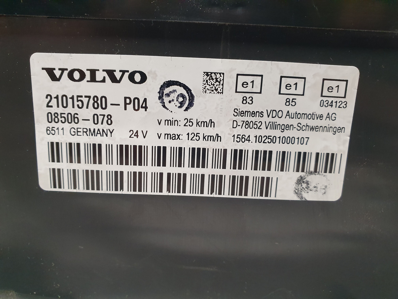 VOLVO FH13, EURO5 instrument cluster, combination kit, instrument panel dashboard - Deska rozdzielcza do Samochodów ciężarowych: zdjęcie 5 VOLVO FH13, EURO5 instrument cluster, combination kit, instrument panel dashboard - Deska rozdzielcza do Samochodów ciężarowych: zdjęcie 5