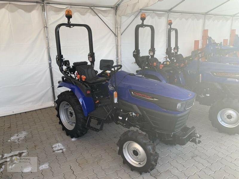 Farmtrac Farmtrac 22 Traktor Schlepper NEU 22PS Mitsubishi - Mini traktor: zdjęcie 2 Farmtrac Farmtrac 22 Traktor Schlepper NEU 22PS Mitsubishi - Mini traktor: zdjęcie 2