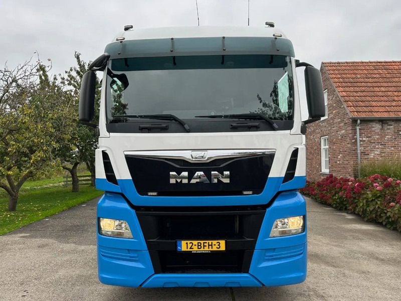 MAN TGX 26.480 / NL TRUCK / RETARDER / EURO 6 / 6X2 / LIFT+STEER AXLE / 60T - Ciągnik siodłowy: zdjęcie 2 MAN TGX 26.480 / NL TRUCK / RETARDER / EURO 6 / 6X2 / LIFT+STEER AXLE / 60T - Ciągnik siodłowy: zdjęcie 2