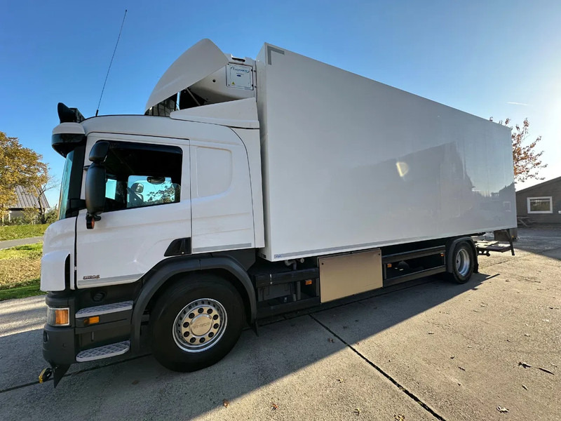 Scania P280 / NL TRUCK / EURO 6 / FULL AIR / CARRIER SUPRA 1250 / TOPCONDITION / LIFT+DOORS - Samochód ciężarowy chłodnia: zdjęcie 4 Scania P280 / NL TRUCK / EURO 6 / FULL AIR / CARRIER SUPRA 1250 / TOPCONDITION / LIFT+DOORS - Samochód ciężarowy chłodnia: zdjęcie 4