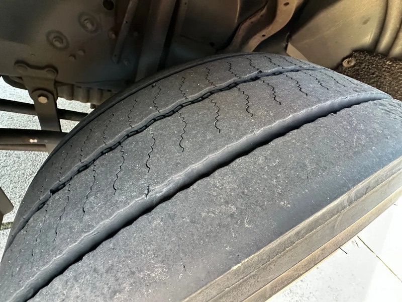 Scania P280 / NL TRUCK / EURO 6 / FULL AIR / CARRIER SUPRA 1250 / TOPCONDITION / LIFT+DOORS - Samochód ciężarowy chłodnia: zdjęcie 5 Scania P280 / NL TRUCK / EURO 6 / FULL AIR / CARRIER SUPRA 1250 / TOPCONDITION / LIFT+DOORS - Samochód ciężarowy chłodnia: zdjęcie 5