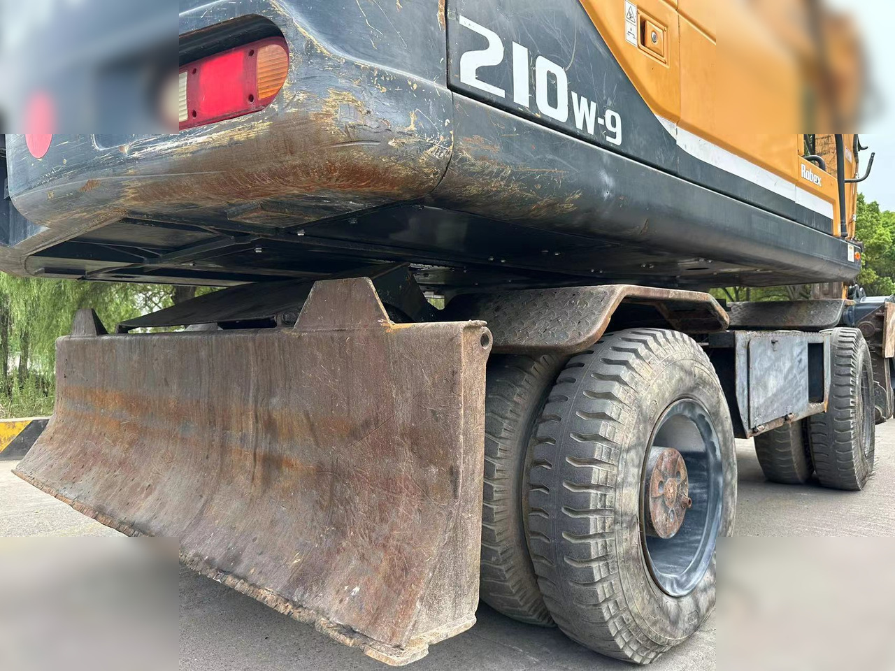 HYUNDAI ROBEX 210W-9 - Koparka kołowa: zdjęcie 4 HYUNDAI ROBEX 210W-9 - Koparka kołowa: zdjęcie 4