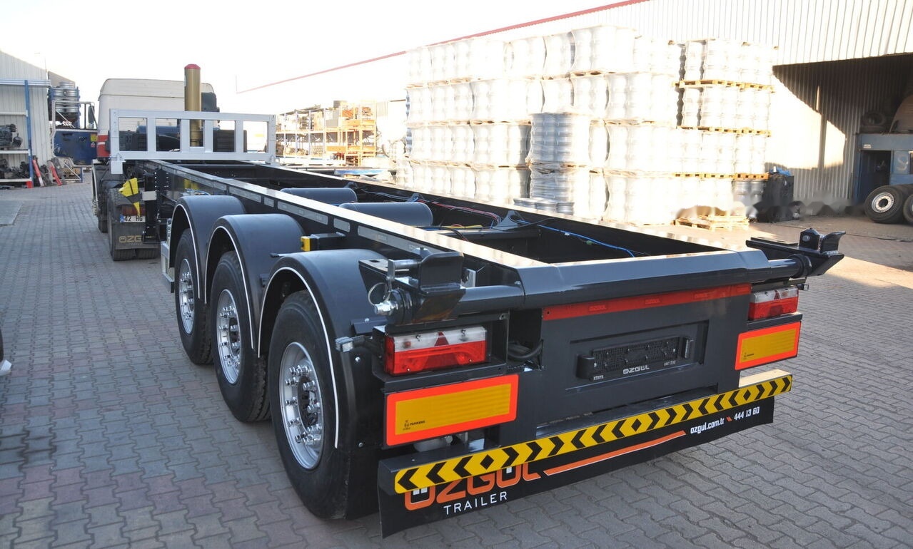 Özgül 20 FT TIPPING CONTAINER CHASSIS - Naczepa wywrotka: zdjęcie 3 Özgül 20 FT TIPPING CONTAINER CHASSIS - Naczepa wywrotka: zdjęcie 3