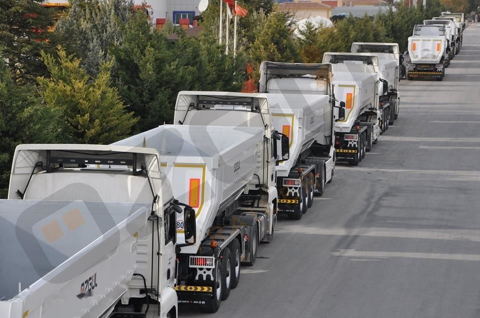 Özgül 3 AXLE TIPPING SEMI TRAILER - Naczepa wywrotka: zdjęcie 4 Özgül 3 AXLE TIPPING SEMI TRAILER - Naczepa wywrotka: zdjęcie 4