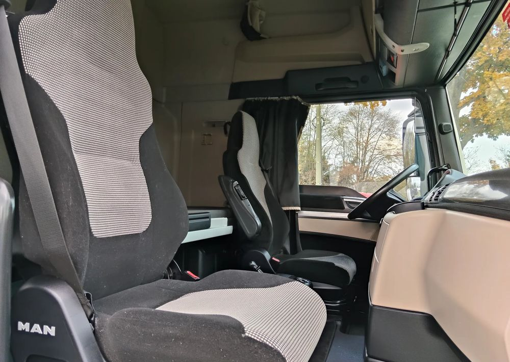 Ciągnik siodłowy MAN TGX: zdjęcie 14