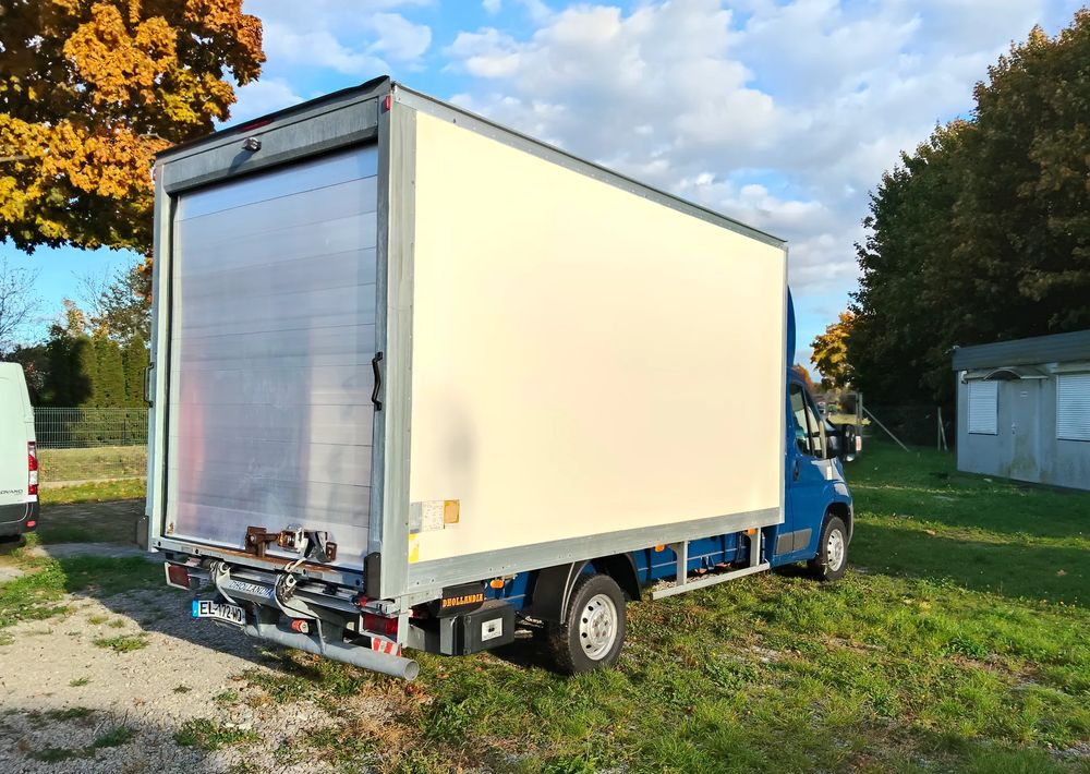 Fiat Ducato - Dostawczy kontener: zdjęcie 5 Fiat Ducato - Dostawczy kontener: zdjęcie 5