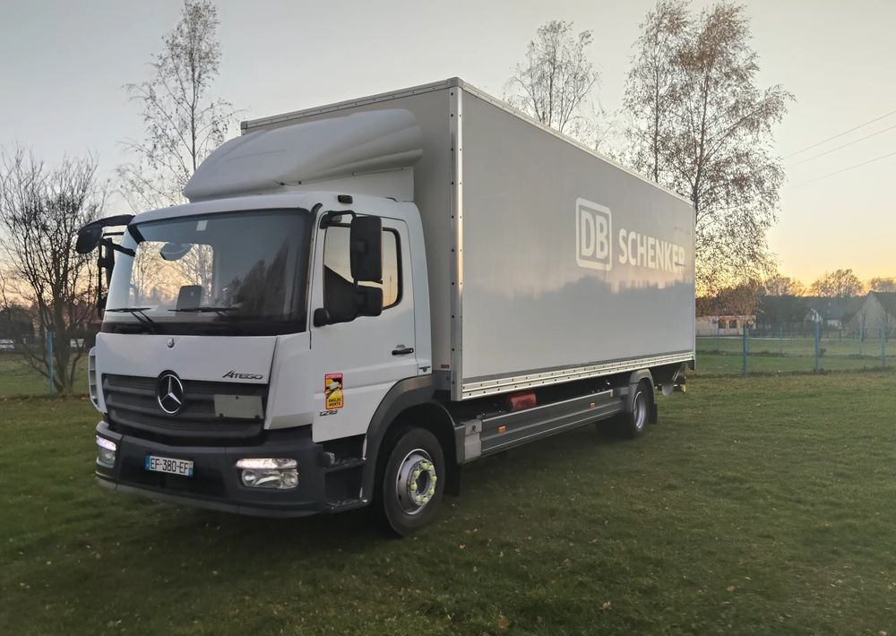 Mercedes-Benz Atego - Samochód ciężarowy furgon: zdjęcie 2 Mercedes-Benz Atego - Samochód ciężarowy furgon: zdjęcie 2