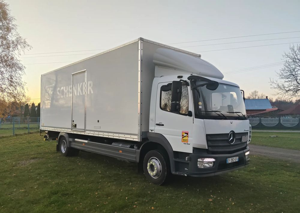 Mercedes-Benz Atego - Samochód ciężarowy furgon: zdjęcie 1 Mercedes-Benz Atego - Samochód ciężarowy furgon: zdjęcie 1