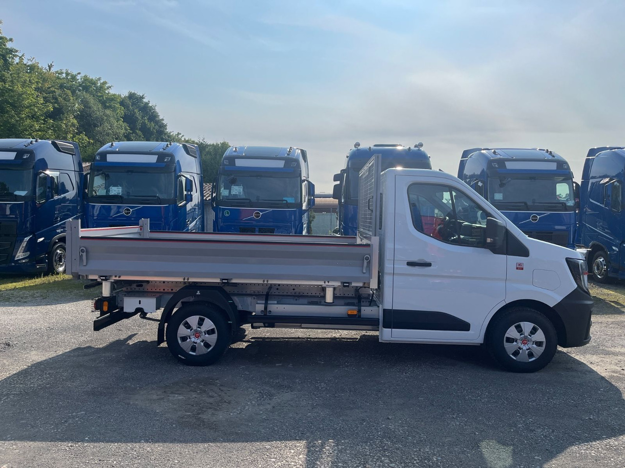 Renault MASTER ELEKTRO DREISEITENKIPPER - Samochód dostawczy wywrotka, Elektryczny samochód dostawczy: zdjęcie 3 Renault MASTER ELEKTRO DREISEITENKIPPER - Samochód dostawczy wywrotka, Elektryczny samochód dostawczy: zdjęcie 3