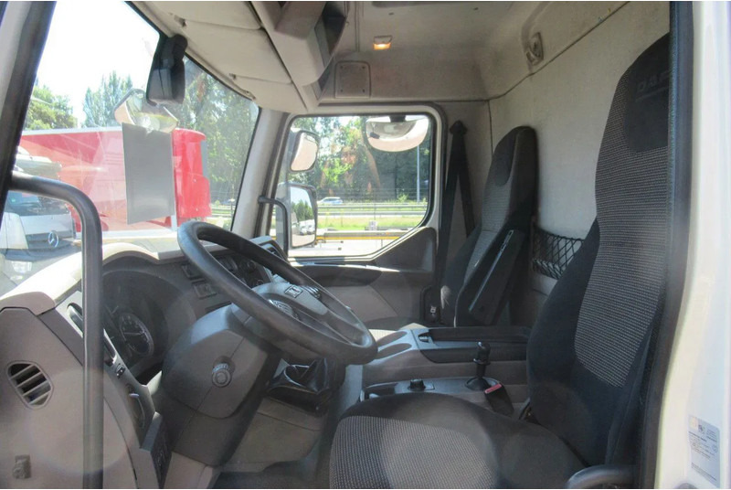 DAF LF 250 250 bak + klep + schuifzeil E6 - Samochód ciężarowy plandeka: zdjęcie 4 DAF LF 250 250 bak + klep + schuifzeil E6 - Samochód ciężarowy plandeka: zdjęcie 4