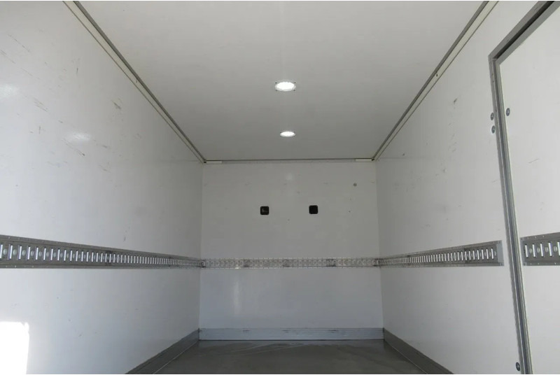 Renault Master Heating HEAVY DUTCH FLOWER TRUCK Euro 6 - Samochód ciężarowy furgon: zdjęcie 4 Renault Master Heating HEAVY DUTCH FLOWER TRUCK Euro 6 - Samochód ciężarowy furgon: zdjęcie 4