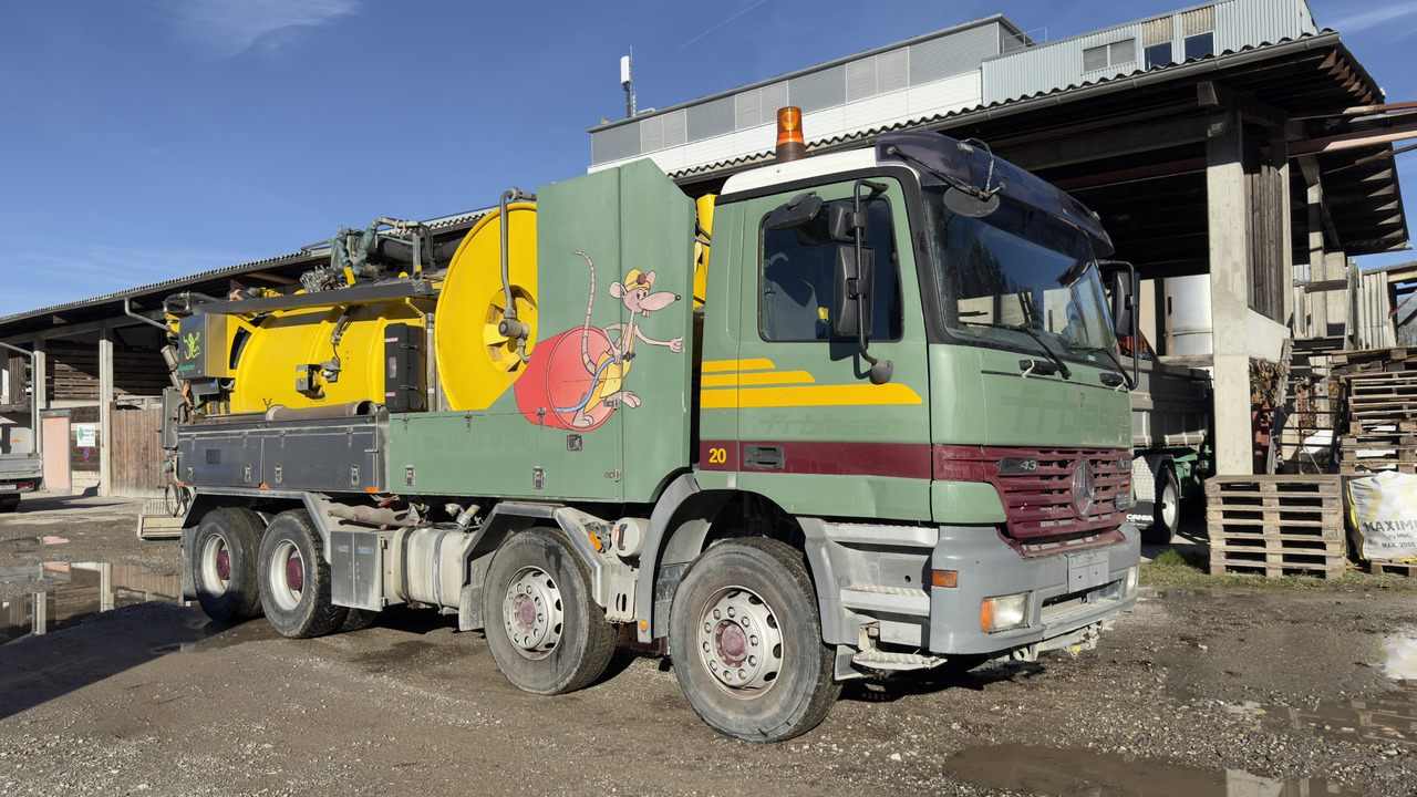 MERCEDES-BENZ Actros 3243 - Samochód ciężarowy: zdjęcie 1 MERCEDES-BENZ Actros 3243 - Samochód ciężarowy: zdjęcie 1