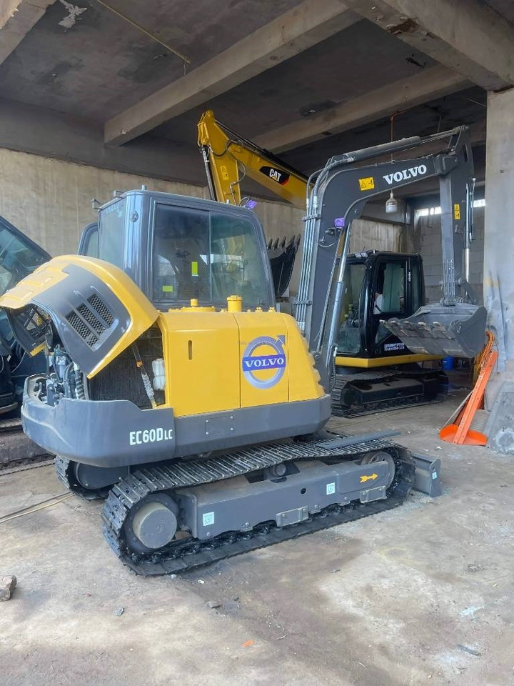 Volvo EC60D - Minikoparka: zdjęcie 2 Volvo EC60D - Minikoparka: zdjęcie 2