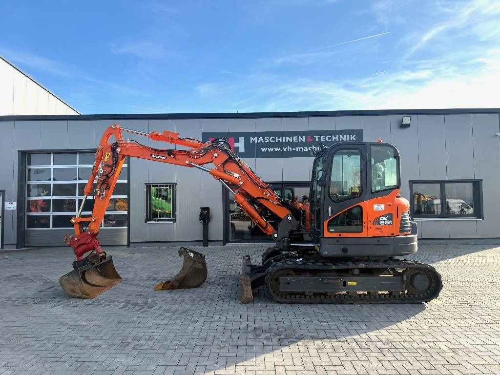 Doosan DX 85 R - Minikoparka: zdjęcie 2 Doosan DX 85 R - Minikoparka: zdjęcie 2