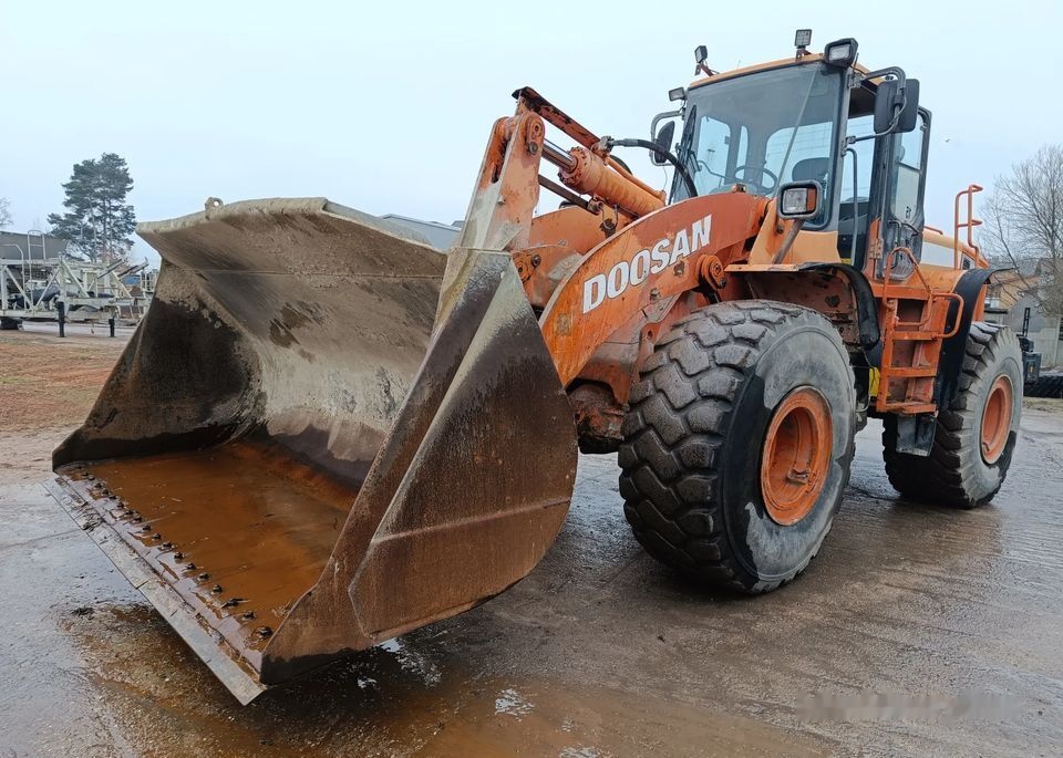 Doosan DL 400 - Ładowarka kołowa: zdjęcie 2 Doosan DL 400 - Ładowarka kołowa: zdjęcie 2