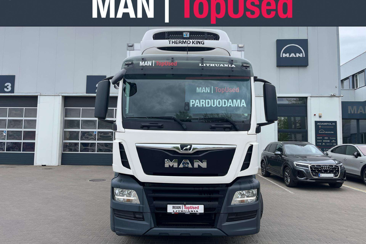 MAN 26.420 6x2-4 THERMO KING (8518) - Samochód ciężarowy chłodnia: zdjęcie 2 MAN 26.420 6x2-4 THERMO KING (8518) - Samochód ciężarowy chłodnia: zdjęcie 2