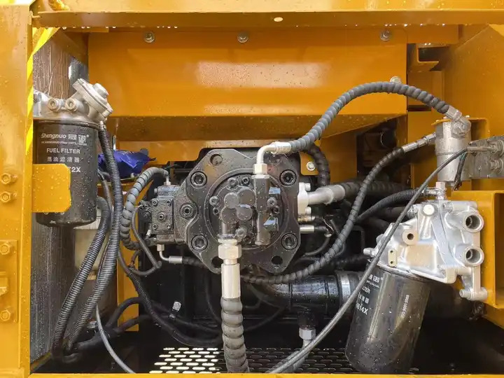 Good Price Used Sany Sy 215c Crawler Excavator in Good Condition Sany 215 Excavator - Koparka: zdjęcie 4 Good Price Used Sany Sy 215c Crawler Excavator in Good Condition Sany 215 Excavator - Koparka: zdjęcie 4