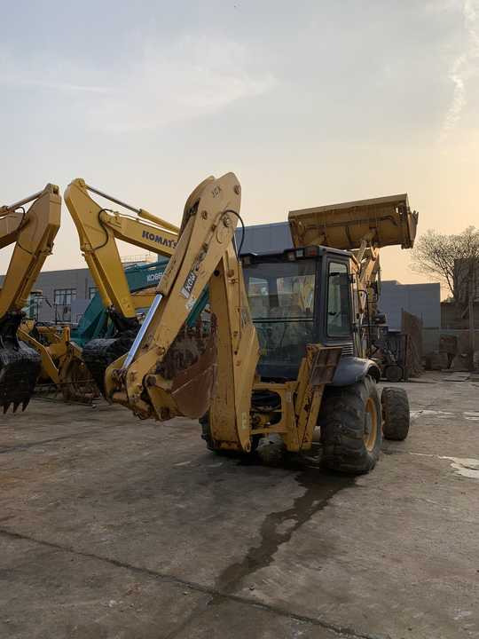 JCB 3cX backhoe loader manufactured in 2022 with telescopic boom JCB3CX JCB4CX JCB 3DX nice price - Koparko-ładowarka: zdjęcie 2 JCB 3cX backhoe loader manufactured in 2022 with telescopic boom JCB3CX JCB4CX JCB 3DX nice price - Koparko-ładowarka: zdjęcie 2