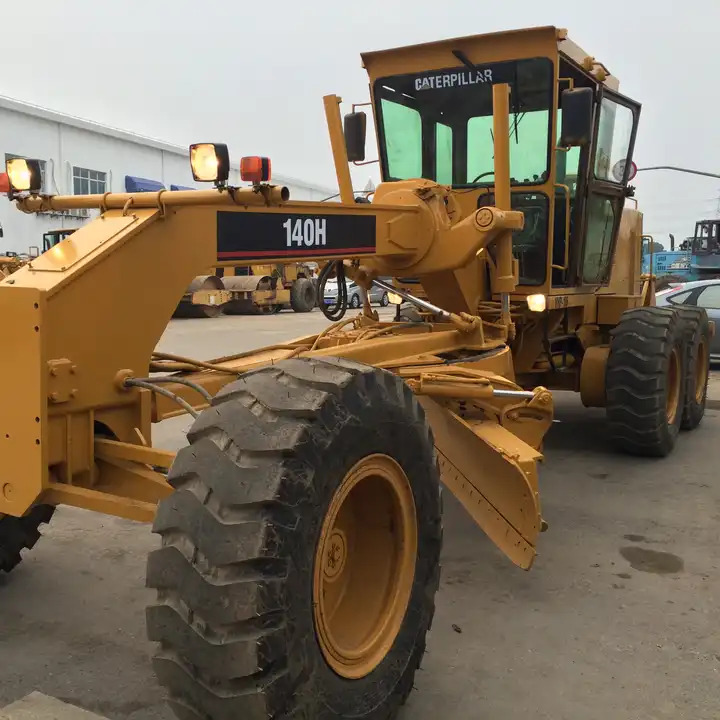 Used Motor Grader 140h,Used MOTOR GRADER Cat 140G Teeth Ripper /Used Caterpillar Grader 12G 120G 14G 140G 16G 140G 140H - Równiarka: zdjęcie 1 Used Motor Grader 140h,Used MOTOR GRADER Cat 140G Teeth Ripper /Used Caterpillar Grader 12G 120G 14G 140G 16G 140G 140H - Równiarka: zdjęcie 1