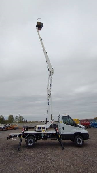 Nowy Podnośnik koszowy w samochody ciężarowe Iveco Daily Oil&Steel Snake 2010 Plus - 20 m - 250 kg: zdjęcie 9 Nowy Podnośnik koszowy w samochody ciężarowe Iveco Daily Oil&Steel Snake 2010 Plus - 20 m - 250 kg: zdjęcie 9