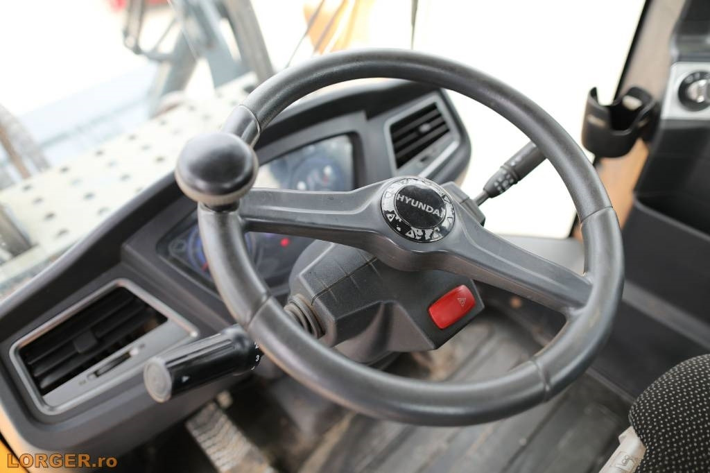 Ładowarka kołowa Hyundai HL 955 A: zdjęcie 9