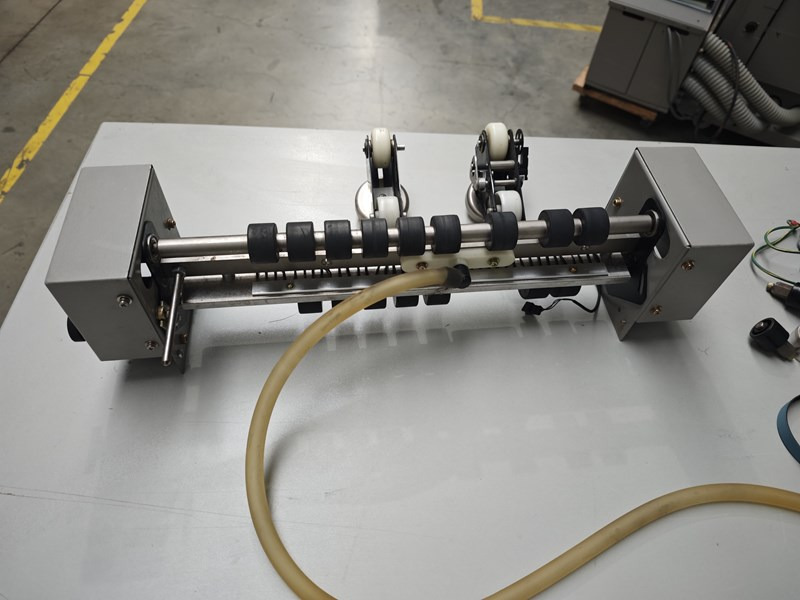 Horizon CTK-100 - Maszyna drukarska: zdjęcie 2 Horizon CTK-100 - Maszyna drukarska: zdjęcie 2