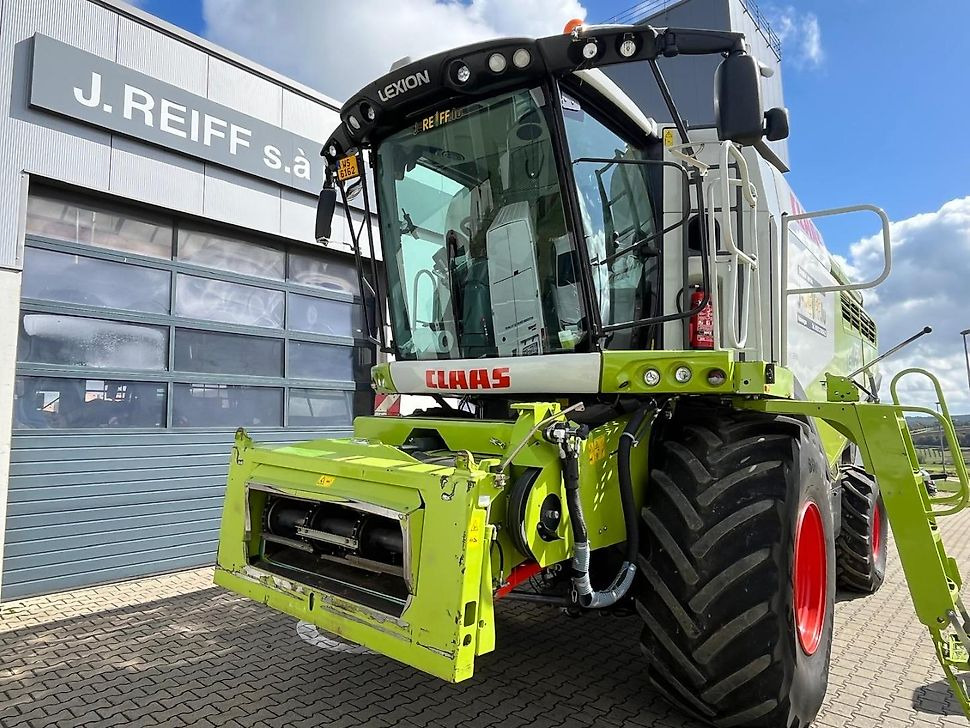 J.Reiff Sarl
Herr Stefan Neukirch - 77 Z.I in den - Kombajn zbożowy: zdjęcie 3 J.Reiff Sarl
Herr Stefan Neukirch - 77 Z.I in den - Kombajn zbożowy: zdjęcie 3