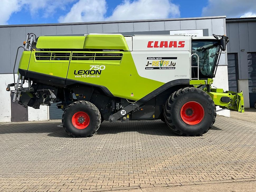 J.Reiff Sarl
Herr Stefan Neukirch - 77 Z.I in den - Kombajn zbożowy: zdjęcie 5 J.Reiff Sarl
Herr Stefan Neukirch - 77 Z.I in den - Kombajn zbożowy: zdjęcie 5