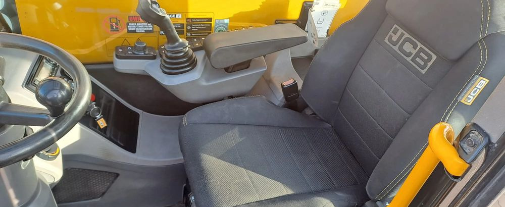 JCB 542-70 Agri Xtra - Ładowarka teleskopowa: zdjęcie 2 JCB 542-70 Agri Xtra - Ładowarka teleskopowa: zdjęcie 2