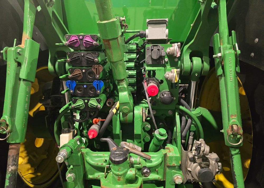 Ciągnik rolniczy John Deere 7250R: zdjęcie 8