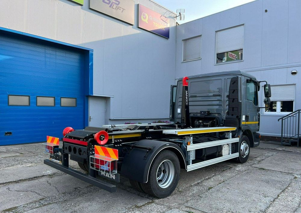 MAN TGL 12.180, hakowiec Janco/GP Lift - Śmieciarka: zdjęcie 5 MAN TGL 12.180, hakowiec Janco/GP Lift - Śmieciarka: zdjęcie 5